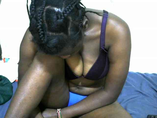 NastyEbony002 webcam