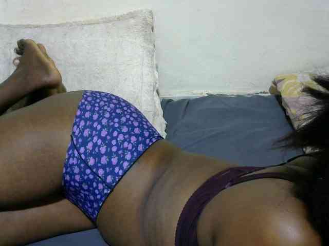 NastyEbony002 webcam