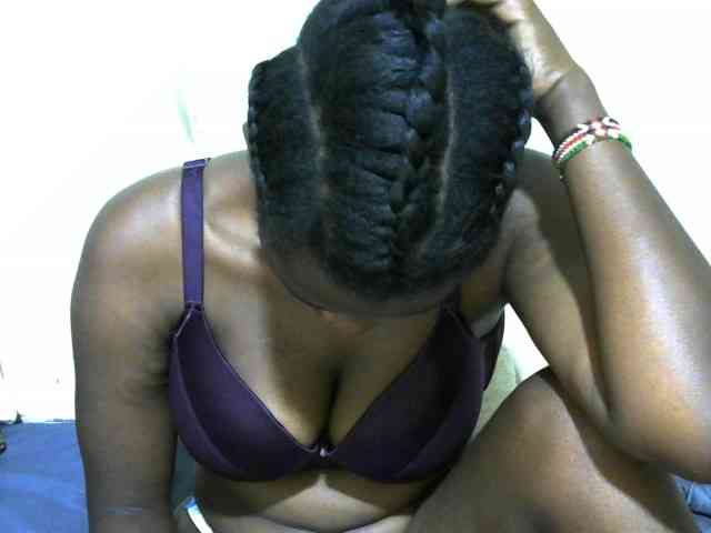 NastyEbony002 webcam