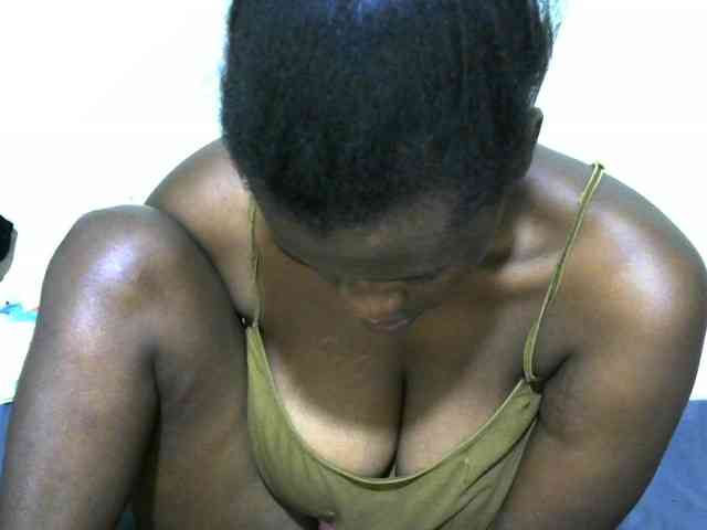 NastyEbony002 Live Webcam on BongaCams