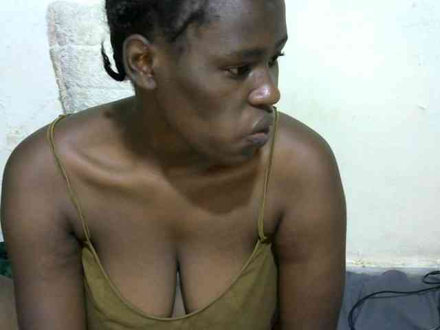 NastyEbony002 webcam