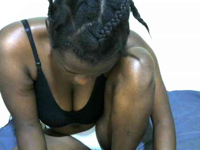 NastyEbony002 webcam