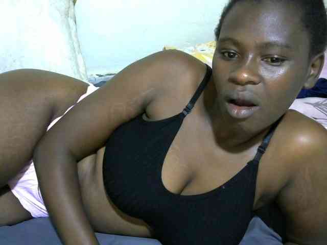 NastyEbony002 webcam