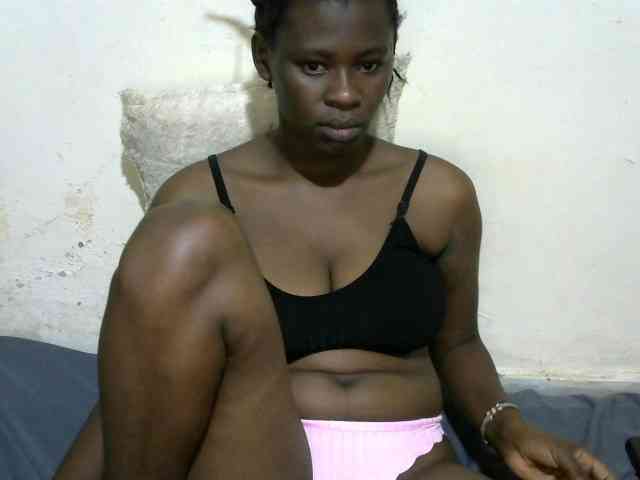 NastyEbony002 webcam