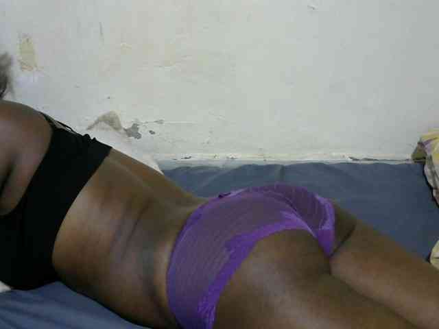 NastyEbony002 webcam