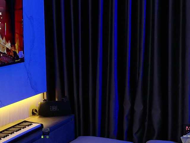 AnnyShore's BongaCams show and profile