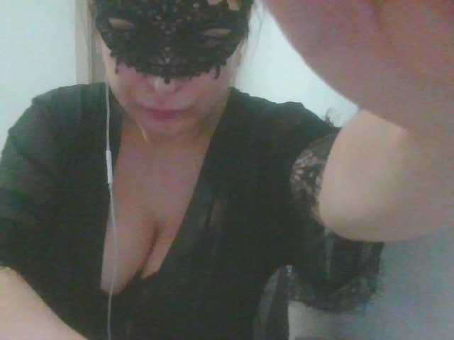 VelvetSin8's BongaCams show and profile