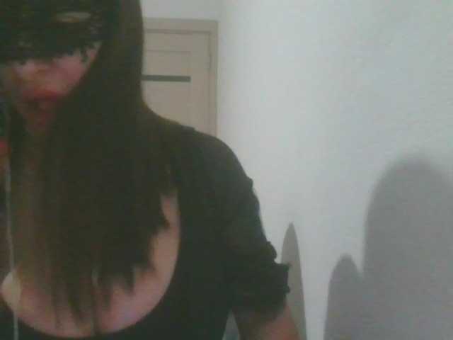 VelvetSin8 — @1000 -- Countdown: @sofar has already raised funds, @remain is left to start the show with bare breasts