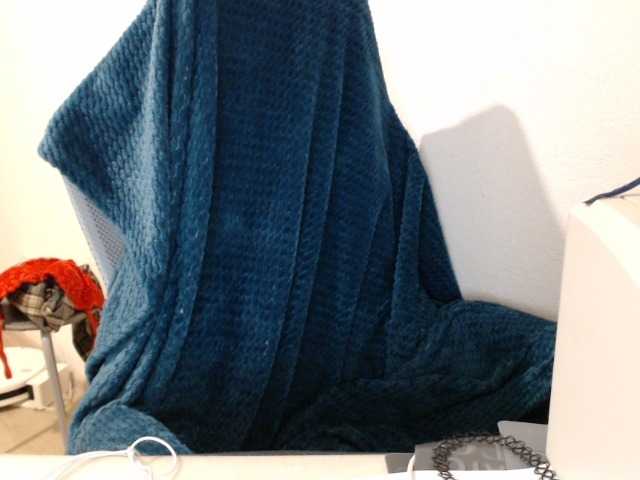 VelvetSin8's BongaCams show and profile