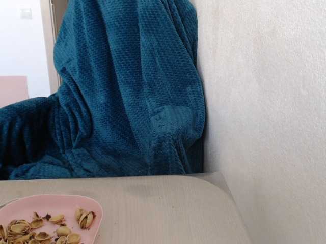 VelvetSin8's BongaCams show and profile