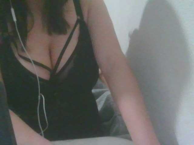 VelvetSin8's BongaCams show and profile