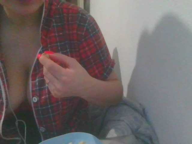 VelvetSin8's BongaCams show and profile