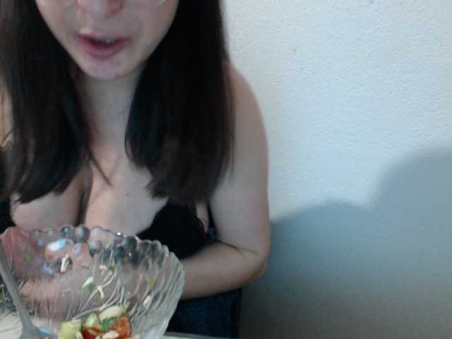 VelvetSin8's BongaCams show and profile