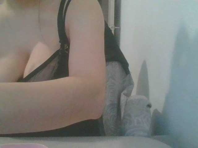 VelvetSin8's BongaCams show and profile