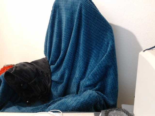 VelvetSin8's BongaCams show and profile