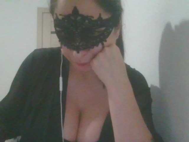 VelvetSin8's BongaCams show and profile