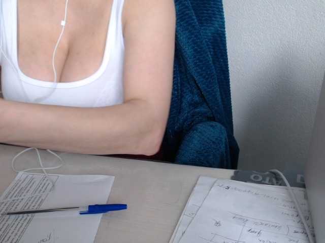 VelvetSin8's BongaCams show and profile