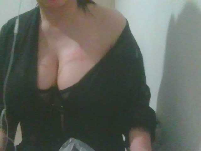 VelvetSin8's BongaCams show and profile