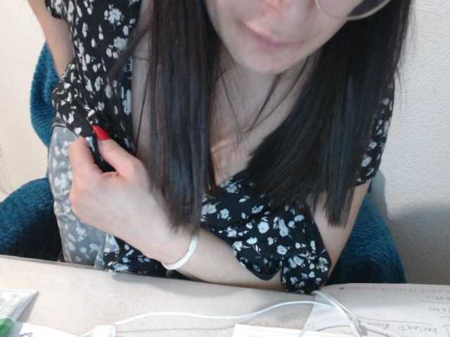 VelvetSin8's BongaCams show and profile