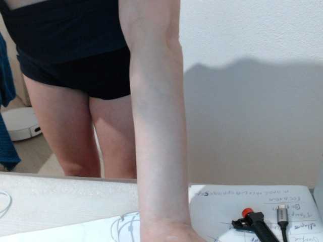 VelvetSin8's BongaCams show and profile