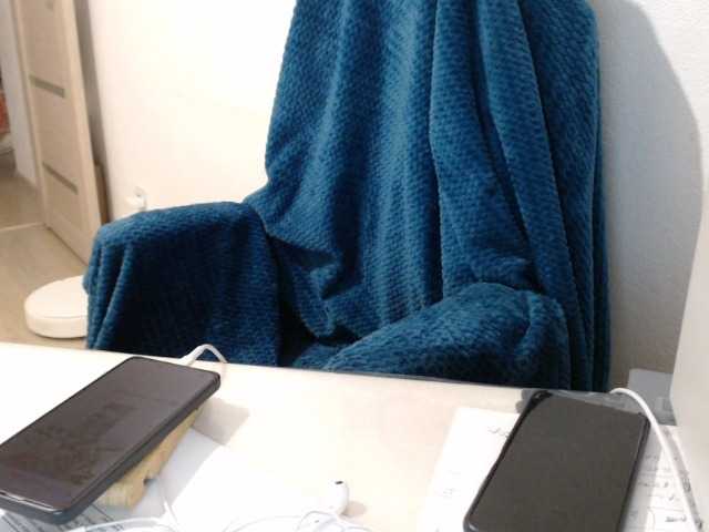 VelvetSin8's BongaCams show and profile