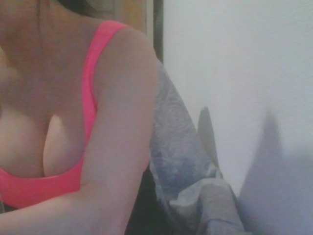 VelvetSin8's BongaCams show and profile