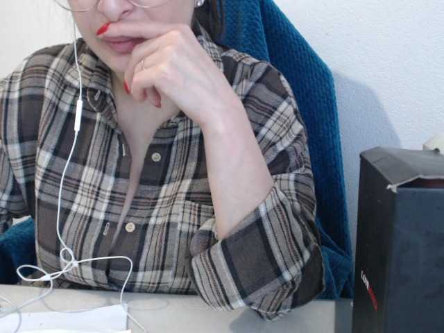 VelvetSin8's BongaCams show and profile