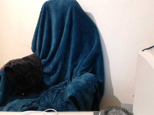 VelvetSin8's BongaCams show and profile