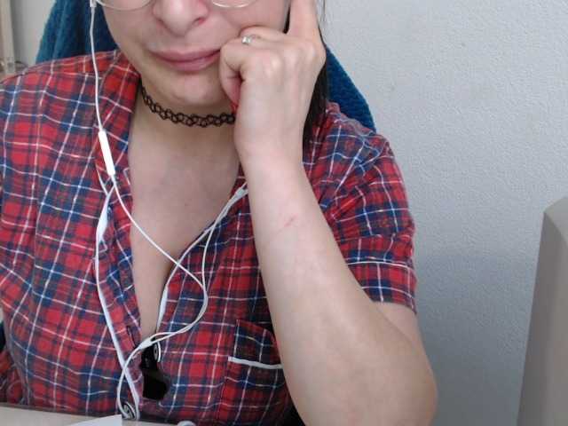 VelvetSin8's BongaCams show and profile