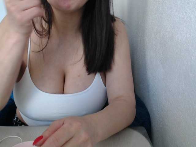 VelvetSin8's BongaCams show and profile