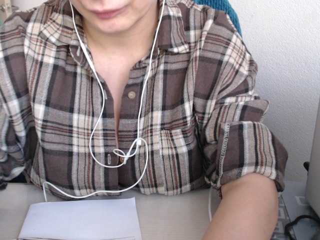 VelvetSin8's BongaCams show and profile