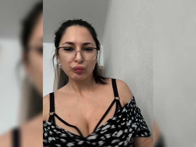 VelvetSin8's BongaCams show and profile