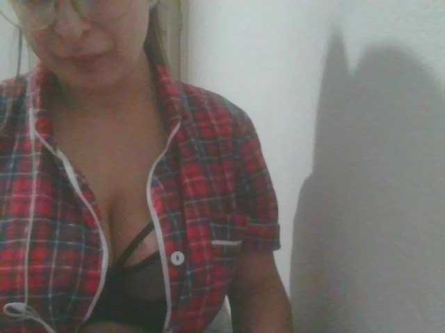 BongaCams VelvetSin8 is Freechat VelvetSin8 — @1000 -- Countdown: @sofar has already raised funds, @remain is left to start the show with bare breasts