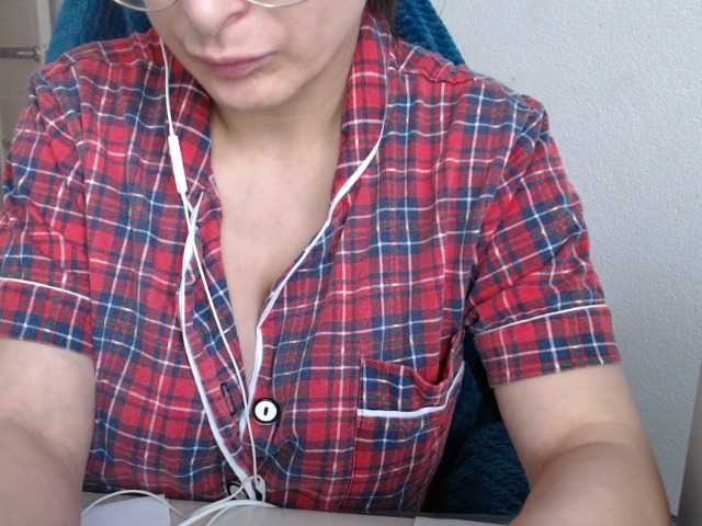 VelvetSin8's BongaCams show and profile