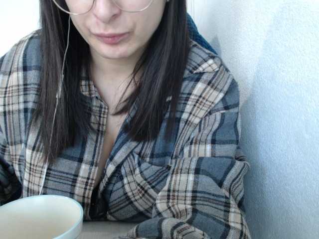 VelvetSin8's BongaCams show and profile