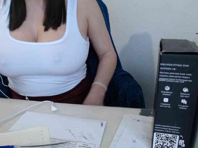 CrazyLove8Dance8 webcam