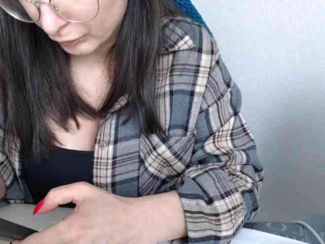 CrazyLove8Dance8 webcam