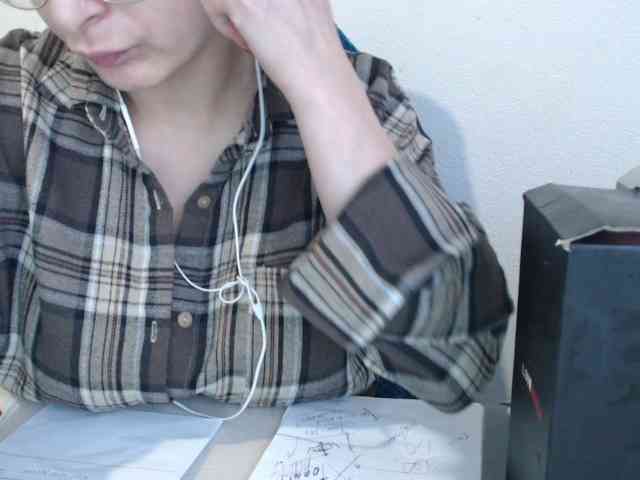 CrazyLove8Dance8 webcam