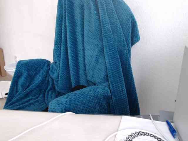 CrazyLove8Dance8 webcam