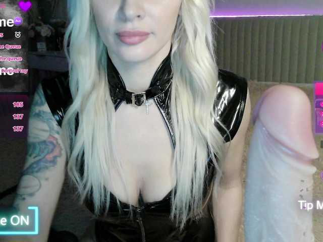 Milena7774's BongaCams show and profile