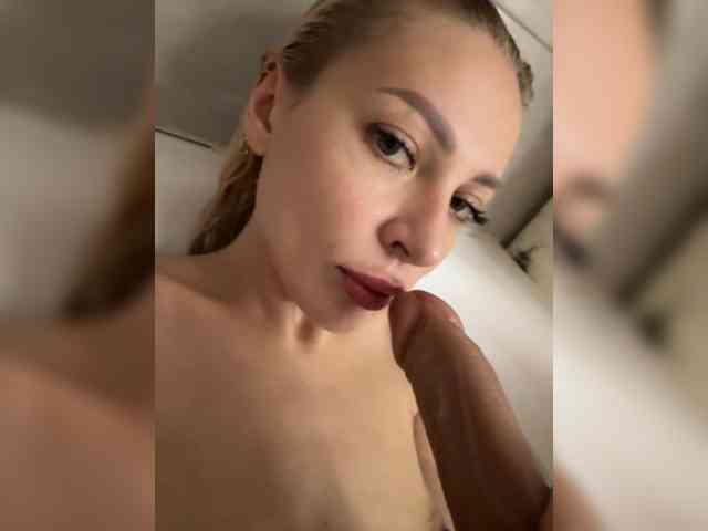 Milena7774 webcam