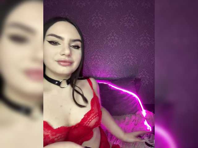 kariiicat's BongaCams show and profile