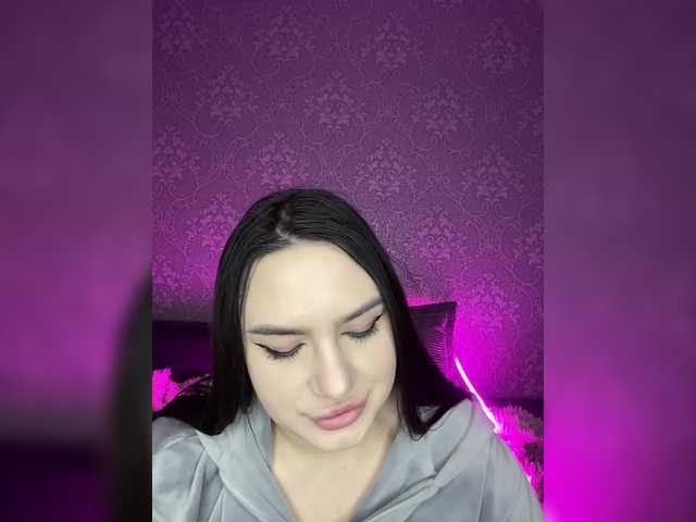 kariiicat's BongaCams show and profile