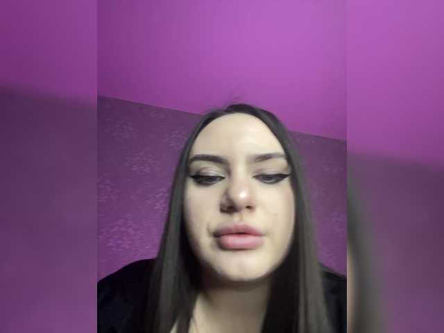 kariiicat's BongaCams show and profile