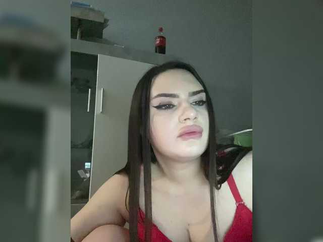kariiicat's BongaCams show and profile