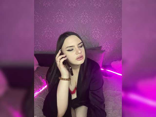 kariiicat's BongaCams show and profile