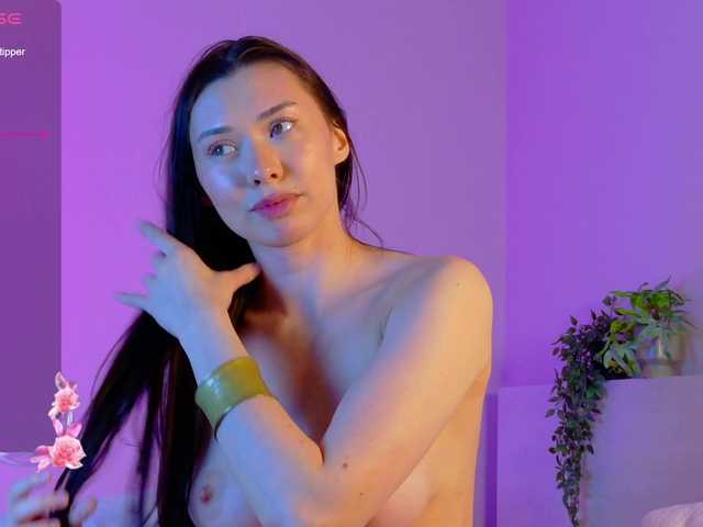 gwenonline — @remain Dildo deep in my throat