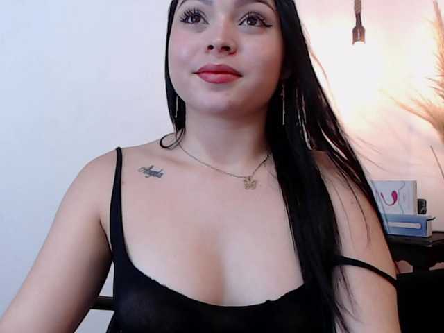 Bootyvero's BongaCams show and profile