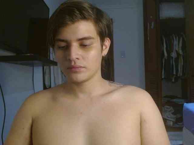 BadbunnyAA Live Webcam on BongaCams