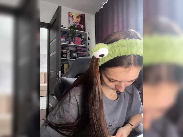 AprilSun's BongaCams show and profile